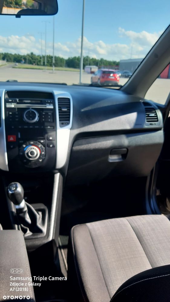 Kia Venga - 5