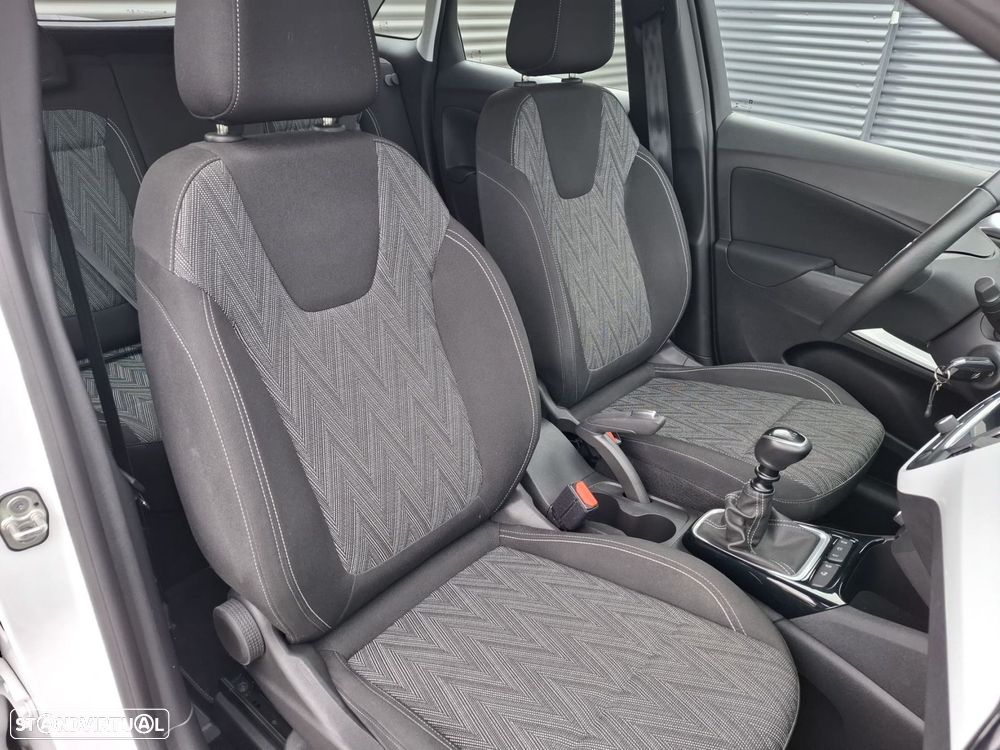 Opel Crossland X 1.2 T 2020 - 25