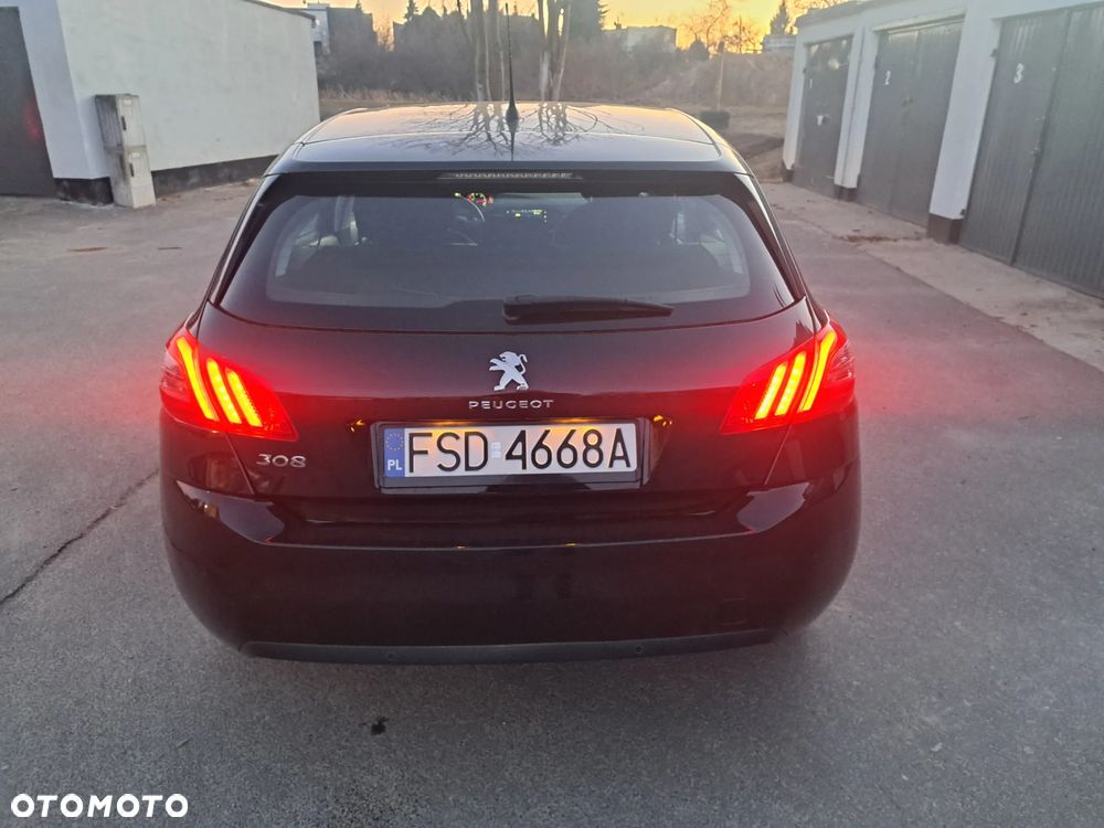 Peugeot 308 1.5 BlueHDi Active Pack Business S&S EAT8 - 6