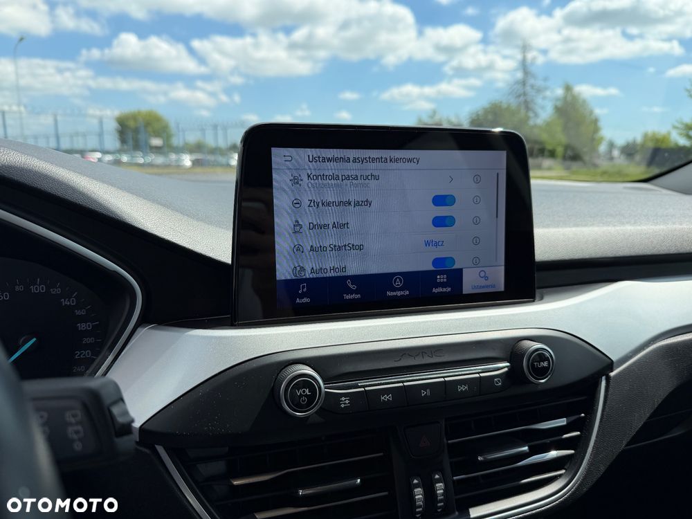 Ford Focus 1.0 EcoBoost Titanium - 28