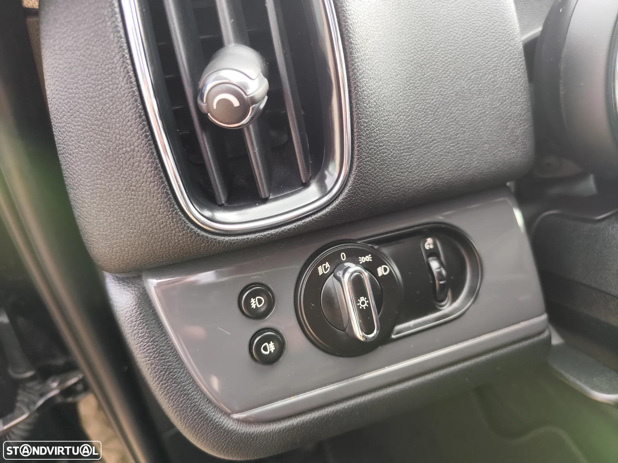 MINI Countryman Cooper D - 16