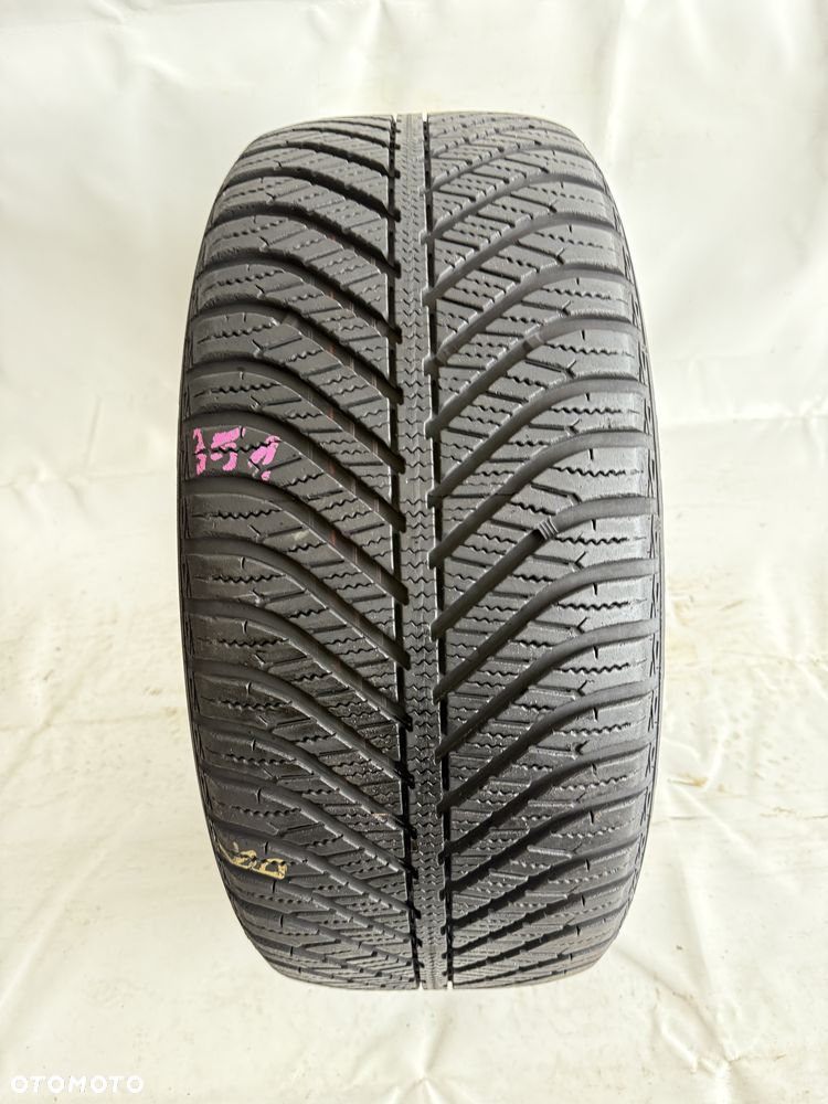225/45/17 Goodyear Vector 4Seasons 94V 2018R (351) - 1