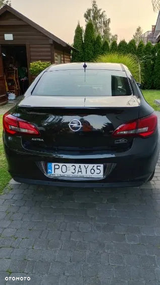 Opel Astra IV 1.6 Active - 4
