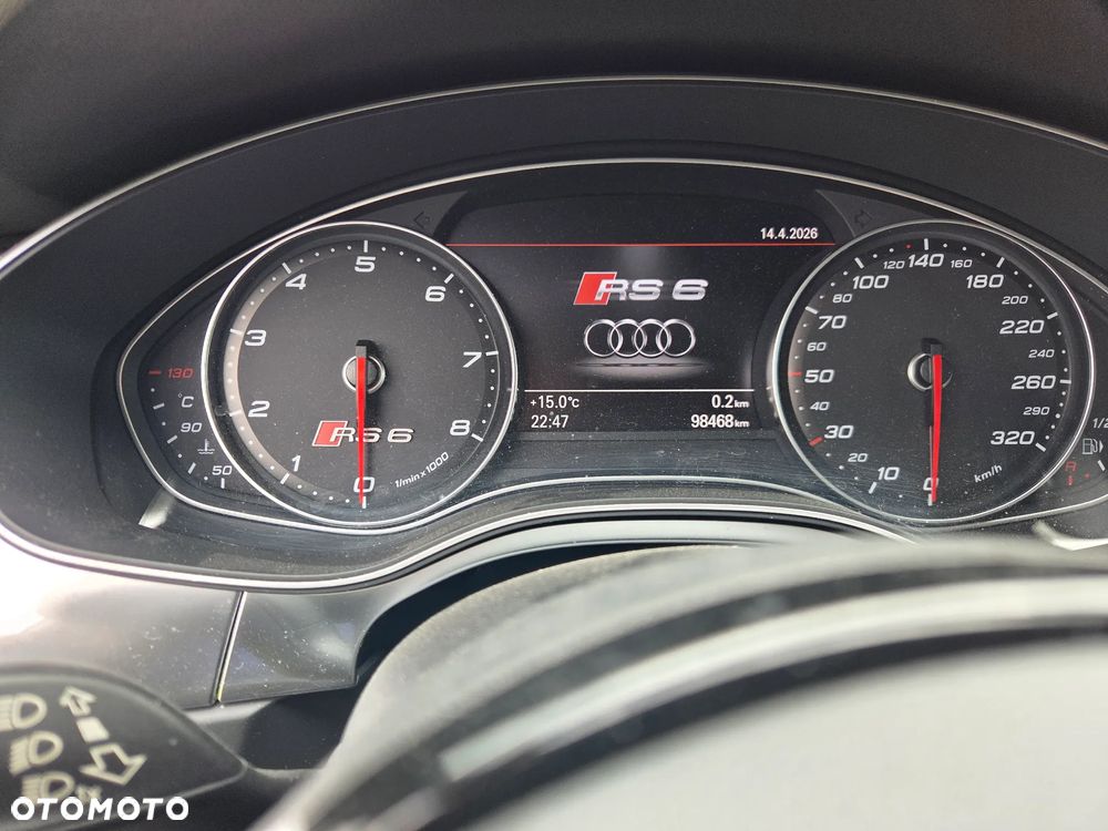 Audi RS6 Standard - 13