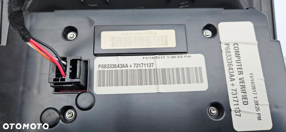 Dodge Durango 2017-2020 Panel klimatyzacji AC Panel sterowania nawiewem P68333643AA Ramka wyświetlacza radia  MAŁY WYŚWIETLACZ - 7