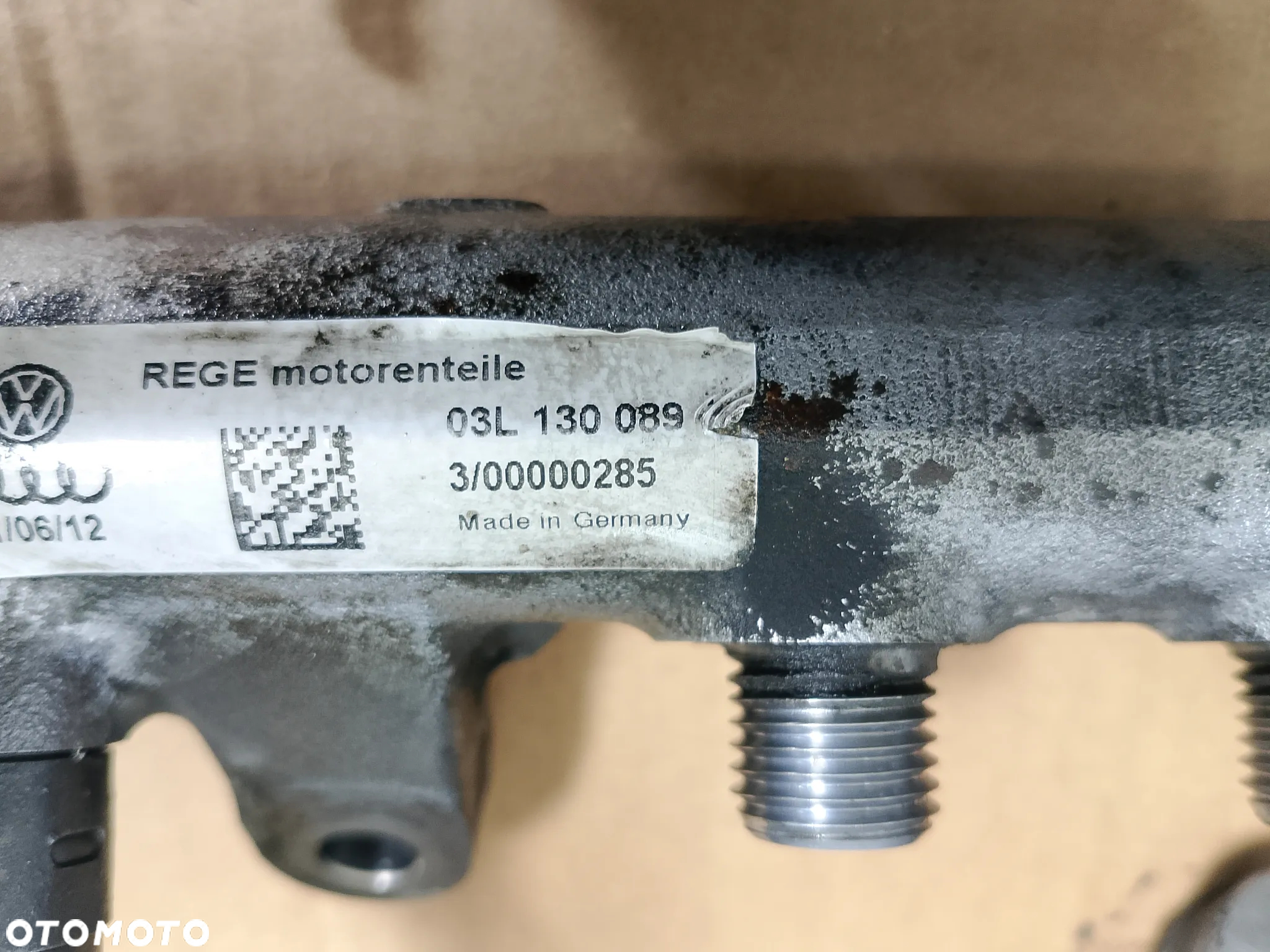 Wtryski pompa listwa 03L130277C 0445010520 2.0 TDI CFC VW T5 - 4