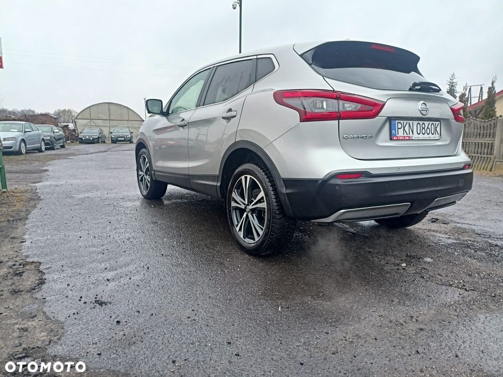 Nissan Qashqai 1.2 DIG-T N-Connecta Xtronic EU6 - 12