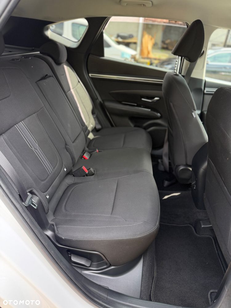Hyundai Tucson 1.6 T-GDi 48V-Hybrid 2WD DCT Trend - 12