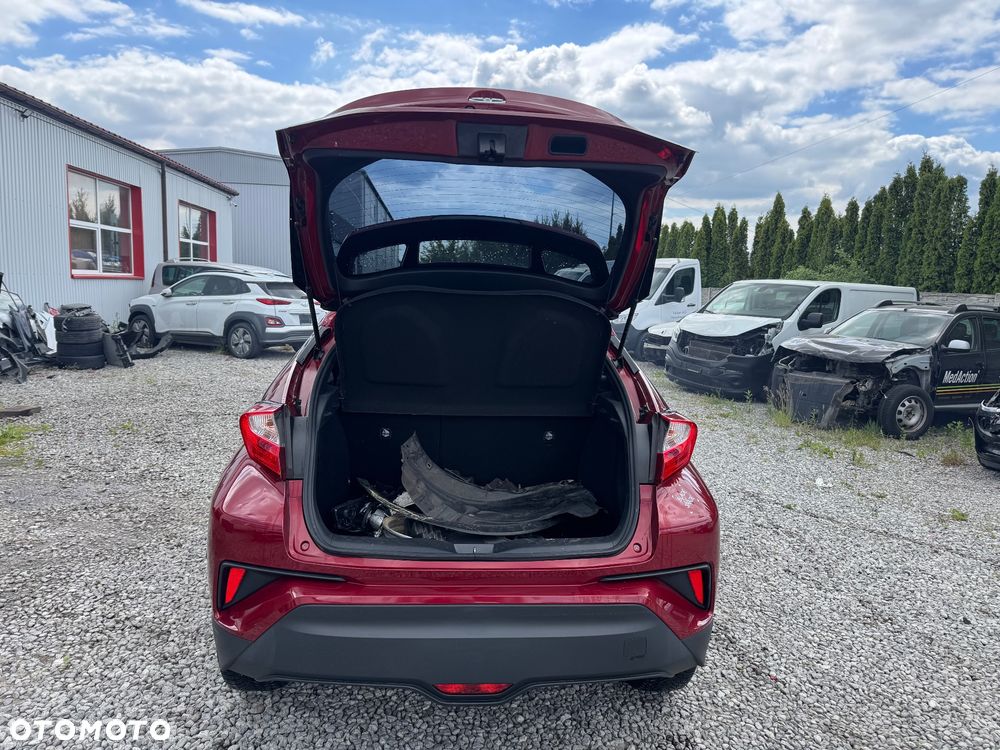 Toyota C-HR - 10