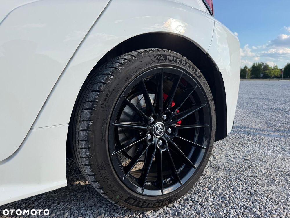 Toyota GR Corolla - 12