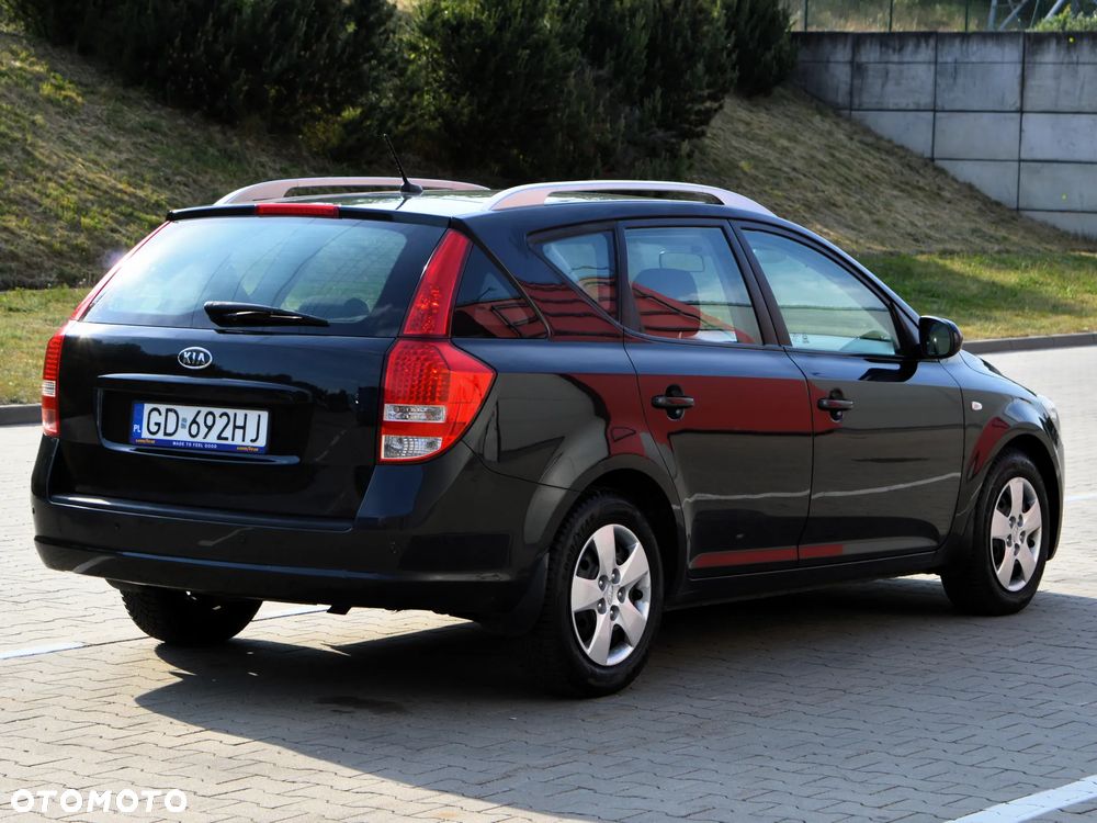 Kia Ceed 1.6 Comfort + - 2