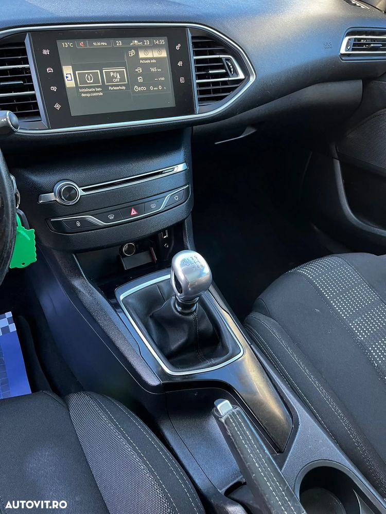 Peugeot 308 BlueHDi FAP 120 Stop & Start Active - 11