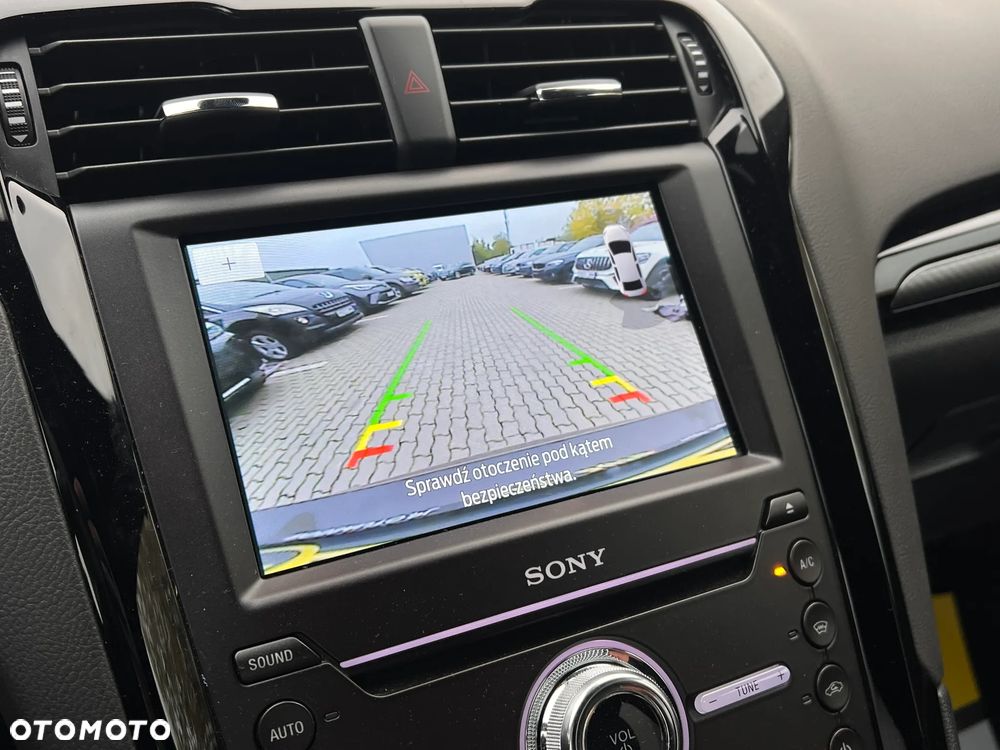 Ford Mondeo - 25