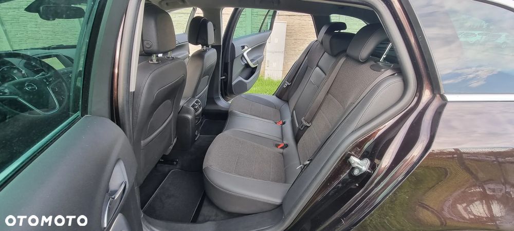 Opel Insignia - 23
