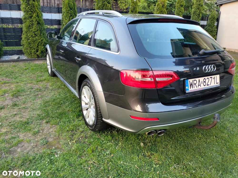 Audi A4 Allroad - 24