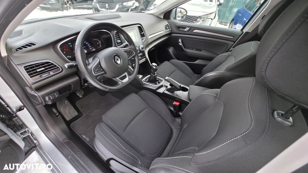 Renault Megane BLUE dCi 115 INTENS - 14