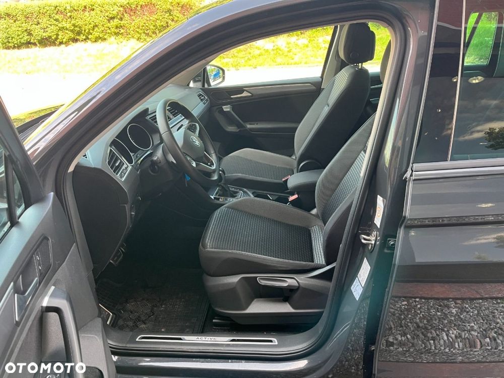 Volkswagen Tiguan 2.0 TDI SCR DSG ACTIVE - 24