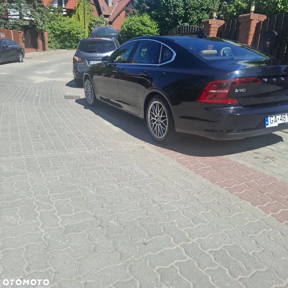 Volvo S90 - 22