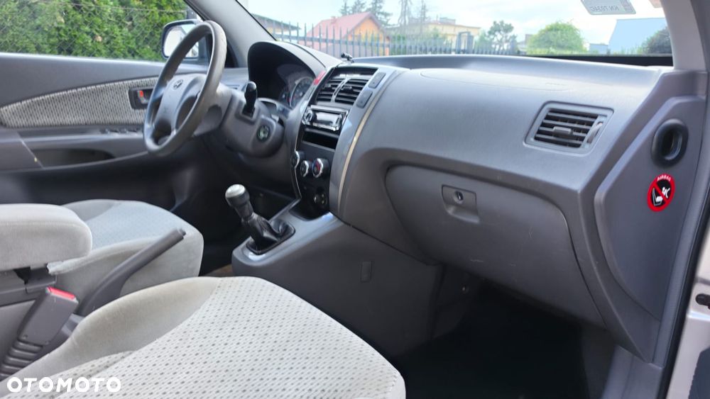 Hyundai Tucson 2.0 4WD GLS - 11