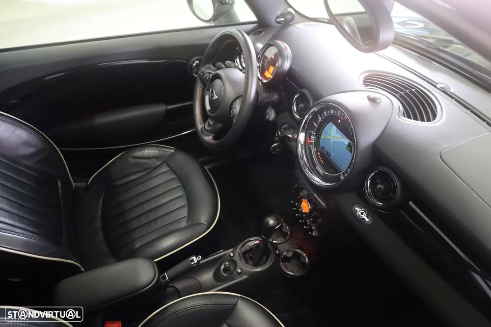 MINI Cabrio John Cooper Works Auto - 15