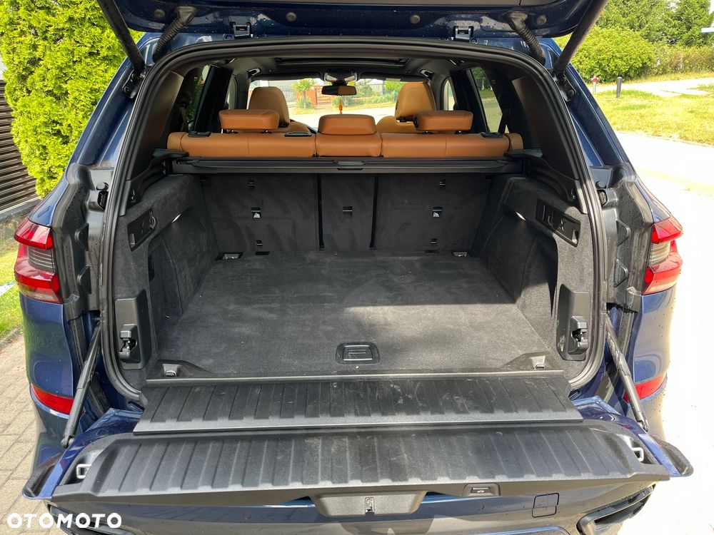BMW X5 - 19