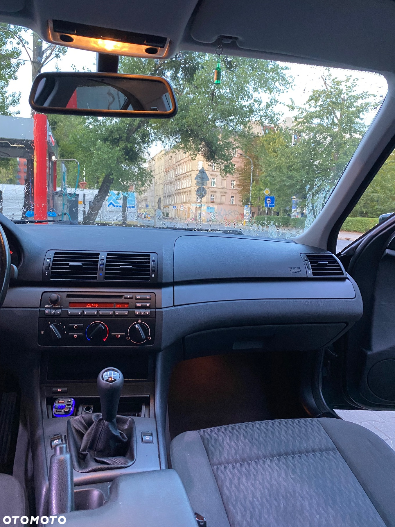 BMW Seria 3 316i - 21