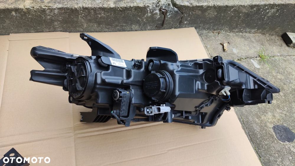 Mitsubishi Outlander 16-24 Lampa Przód Soczewka LR Komplet Oryginał EU - 8