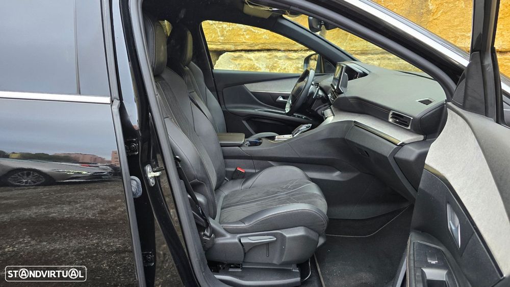 Peugeot 5008 1.5 BlueHDi GT EAT8 - 47