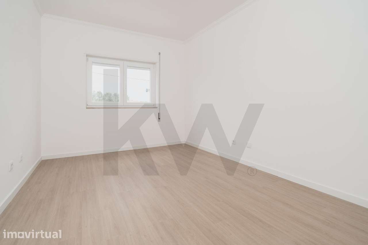 Venda apartamento T3 renovado - Grande imagem: 3/17