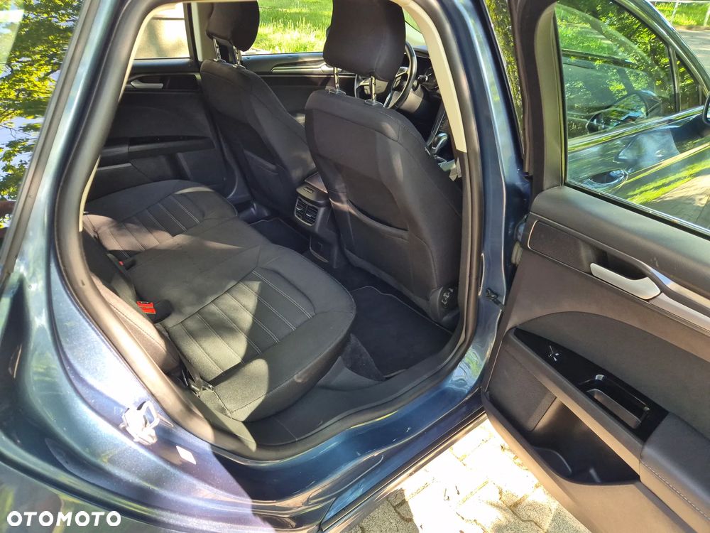 Ford Mondeo 2.0 Hybrid Titanium GPF - 22