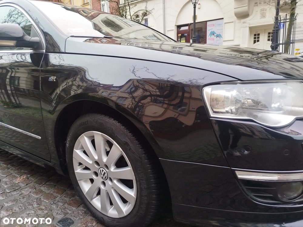Volkswagen Passat - 12