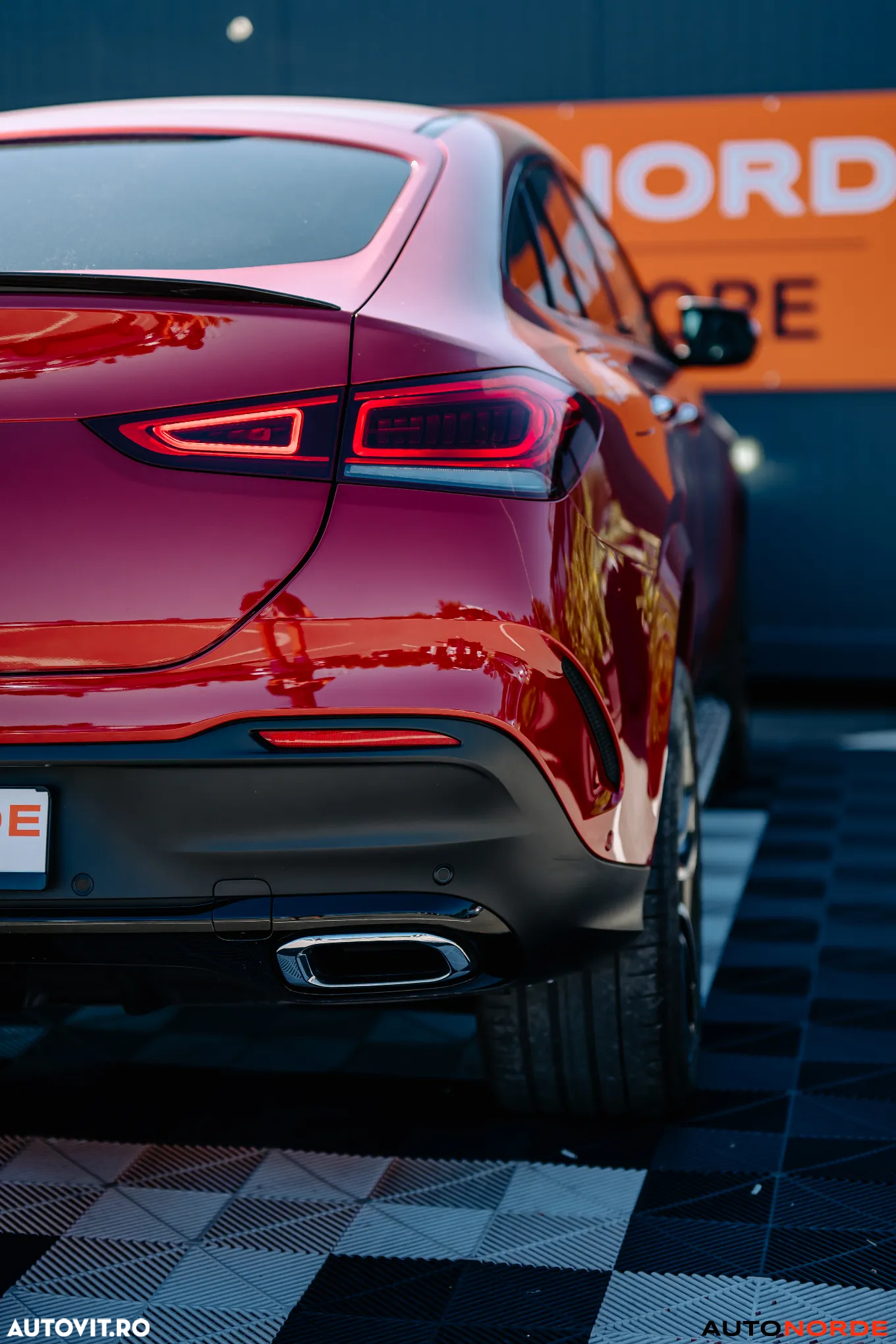 Mercedes-Benz GLE 400 d 4Matic 9G-TRONIC AMG Line - 14