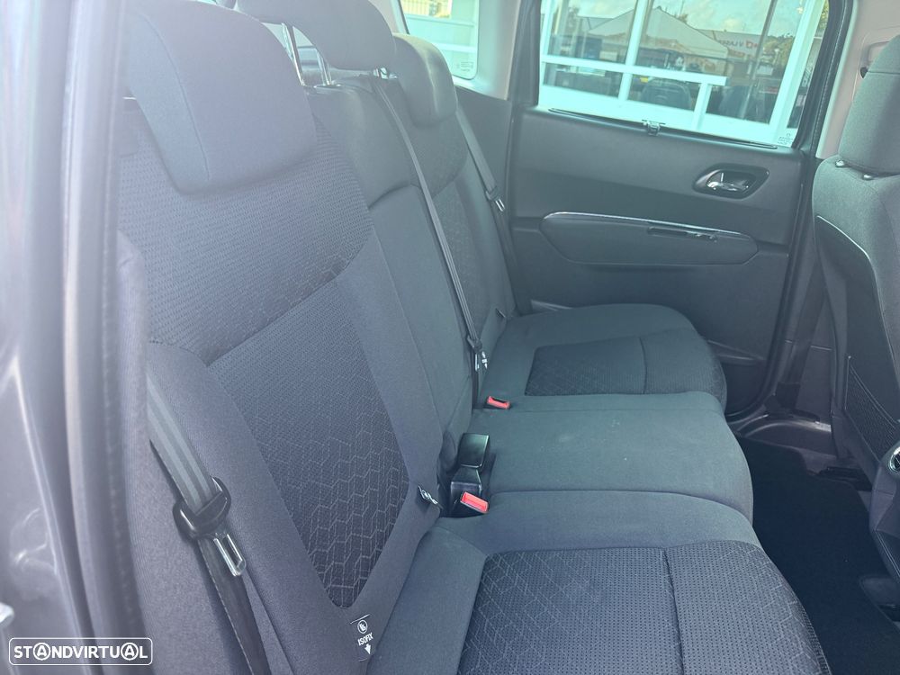 Peugeot 3008 1.6 BlueHDi Style - 26