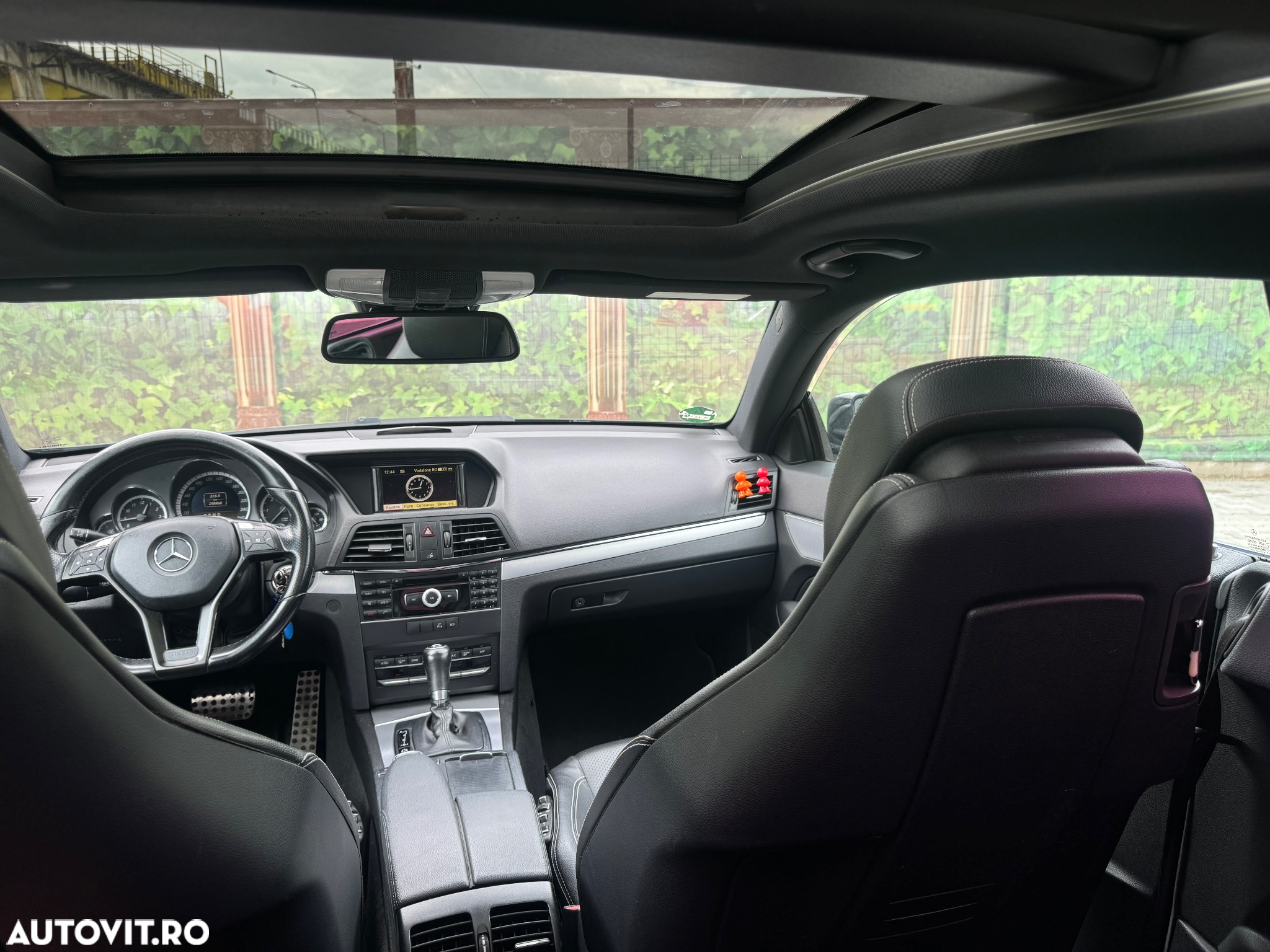 Mercedes-Benz E 220 CDI Coupe 7G-TRONIC - 22