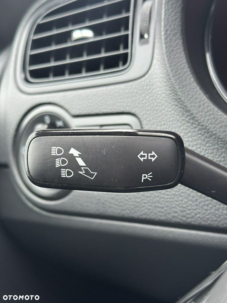 Volkswagen Polo - 15