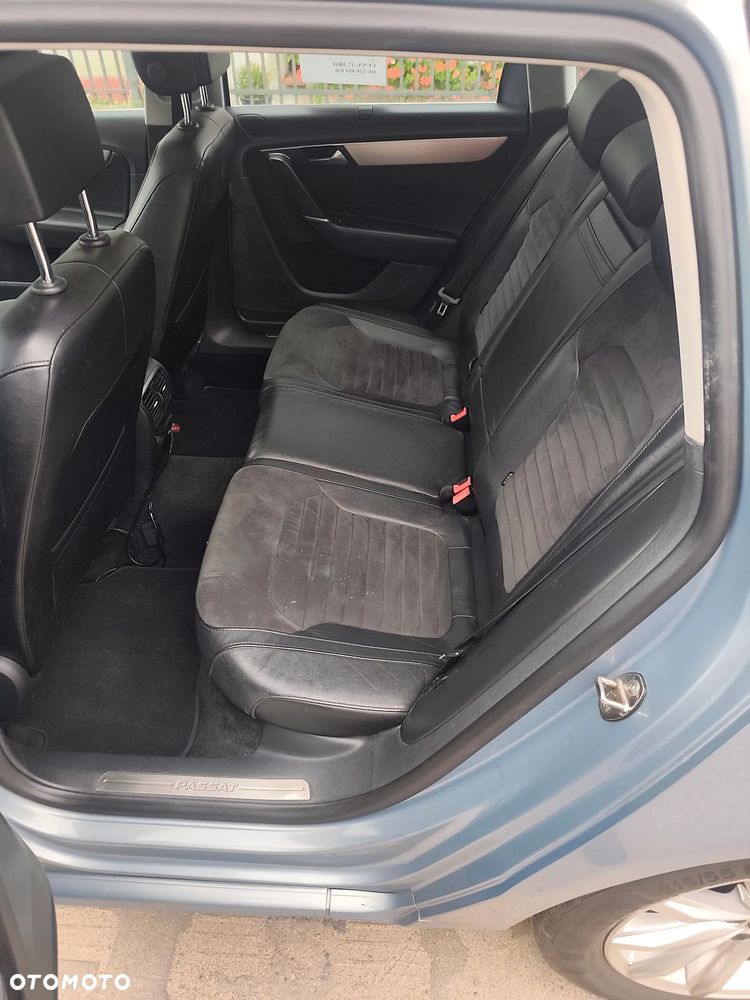 Volkswagen Passat ver-2-0-tdi-highline-r--style - 9