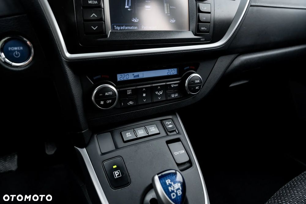 Toyota Auris - 33