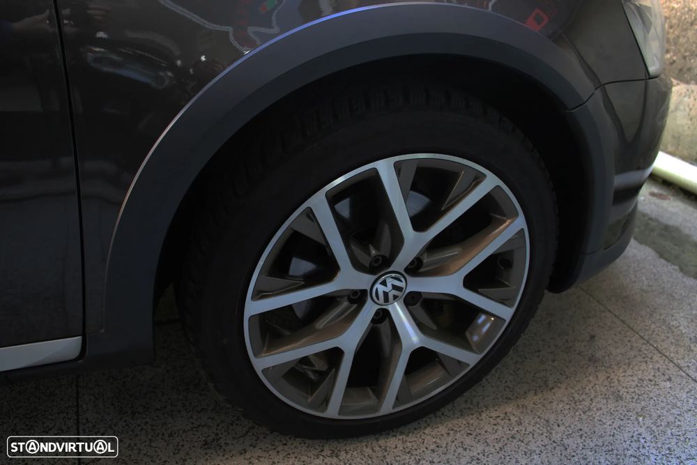 VW Passat Alltrack 2.0 TDI 4Motion DSG BlueMotion Tec - 56