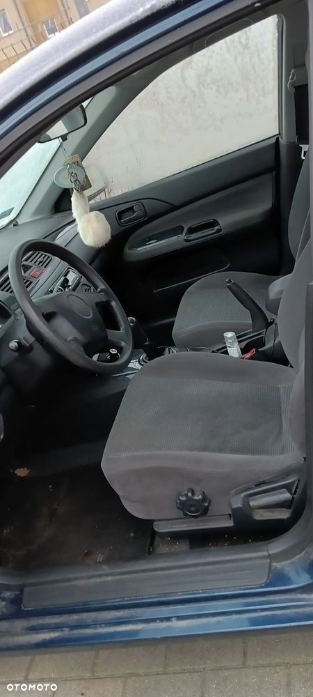 Mitsubishi Lancer 1.6 Comfort - 12