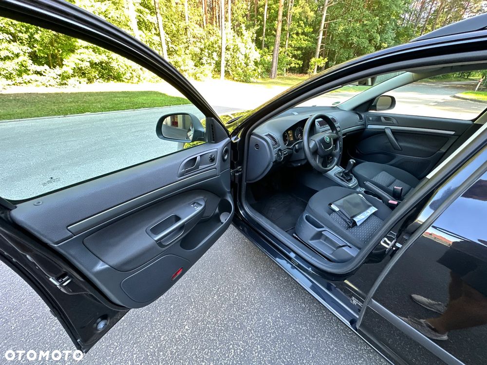 Skoda Octavia 1.4 TSI Ambiente - 17