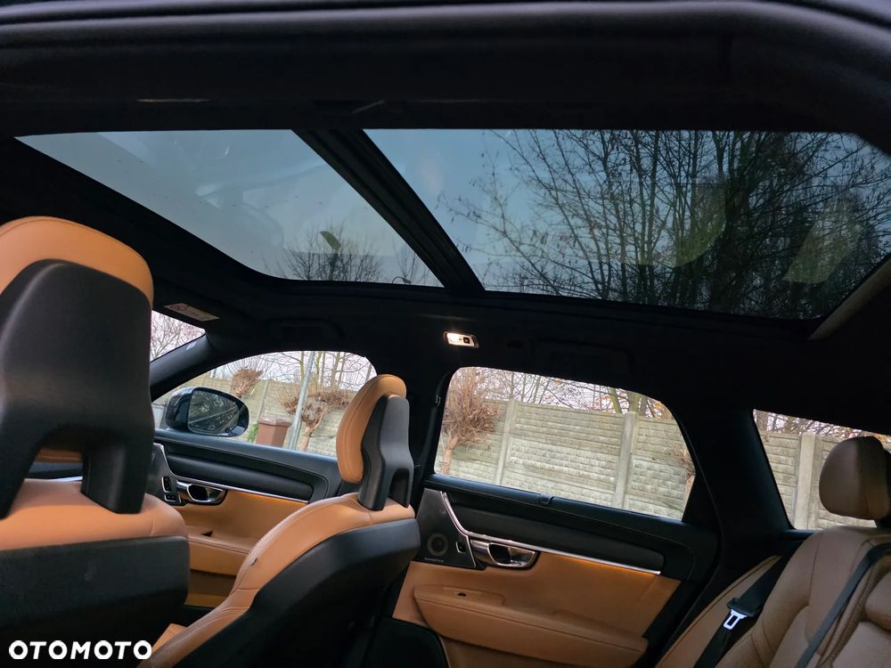 Volvo V90 Cross Country D5 SCR AWD Ocean Race - 20