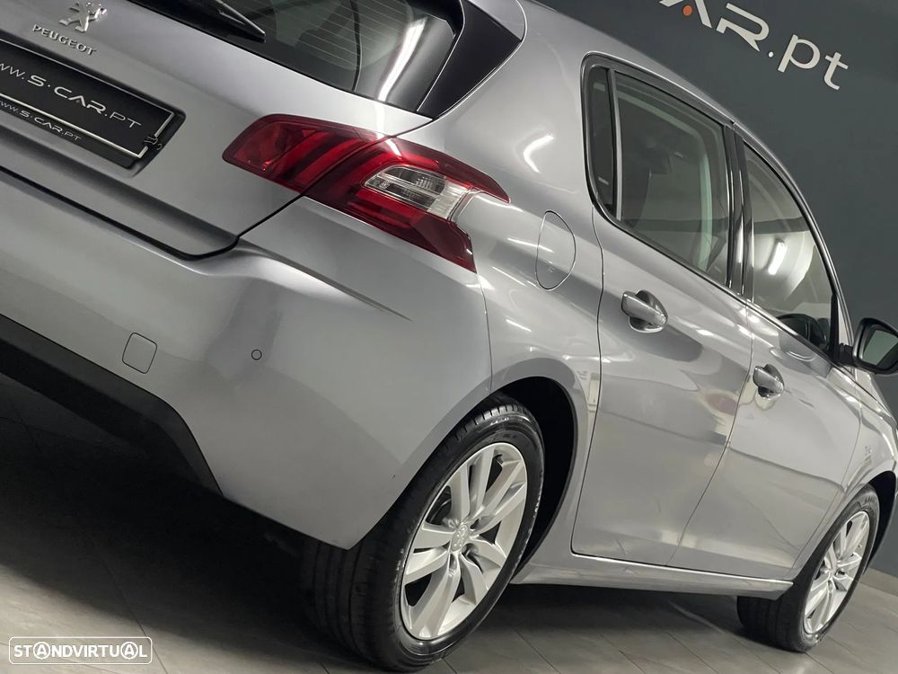 Peugeot 308 1.6 e-HDi Active - 11
