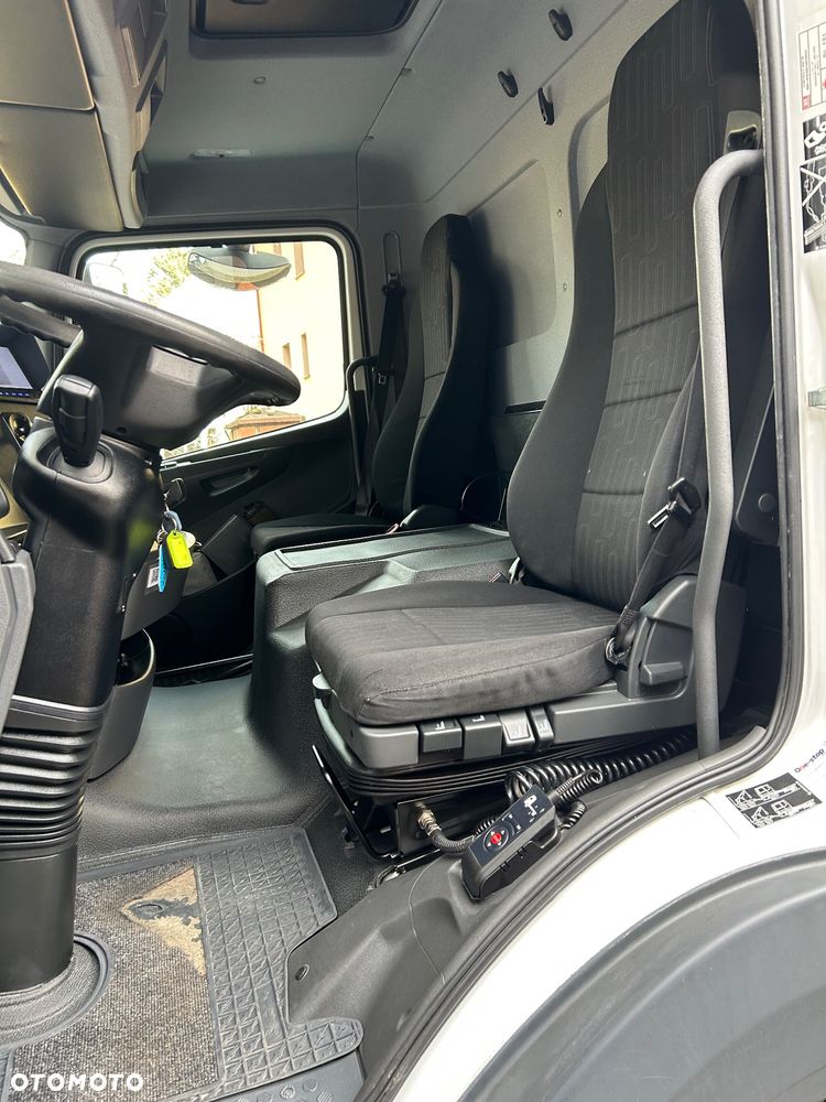Mercedes-Benz ATEGO 1221 18 paletowy dł.7,25 szer.2,49 wys.2,40 - 12