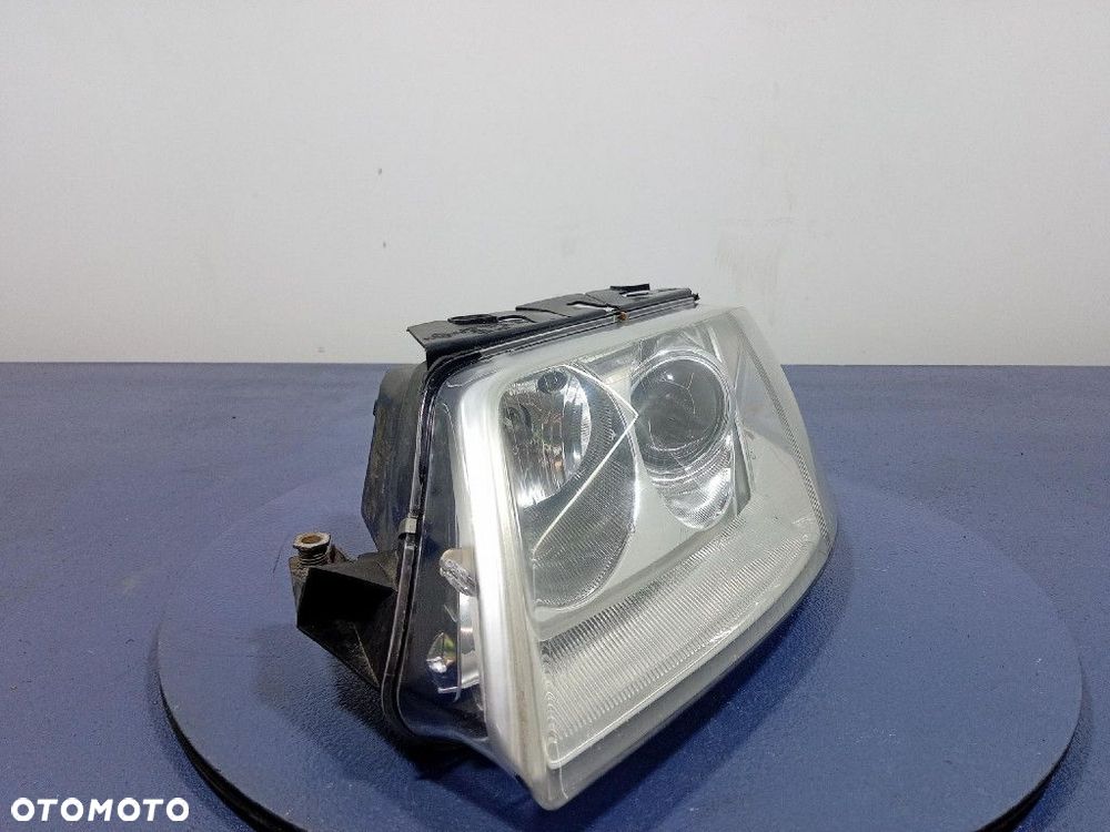 VW PASSAT B5 FL LIFT REFLEKTOR LEWY LAMPA PRZÓD - 2
