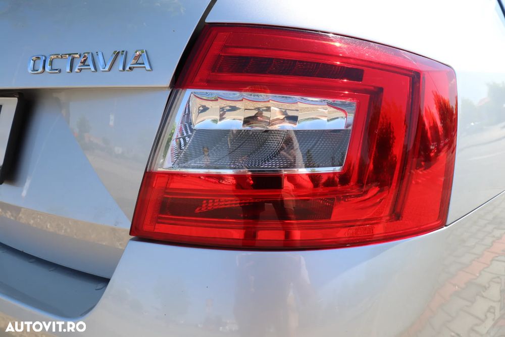 Skoda Octavia 1.4 TSI ELEGANCE - 22