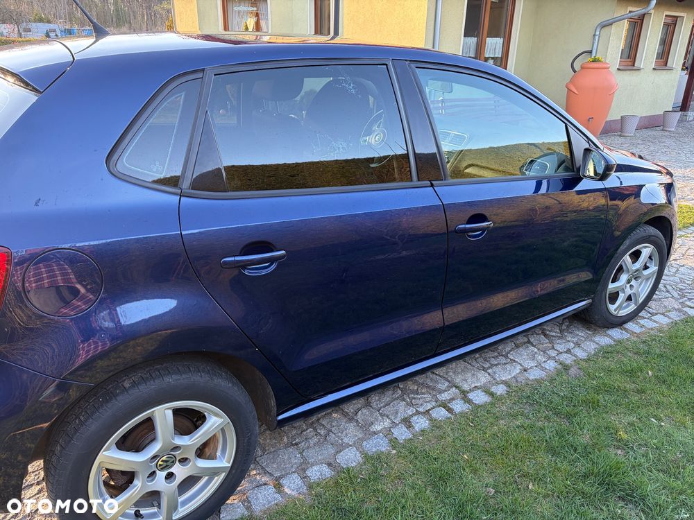 Volkswagen Polo - 15