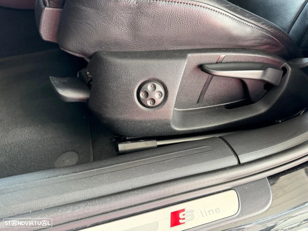 Audi A4 Avant 2.0 TDI Business Line S-line - 34