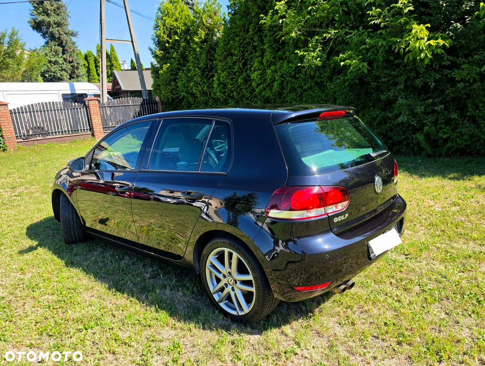 Volkswagen Golf 1.4 TSI Highline - 25