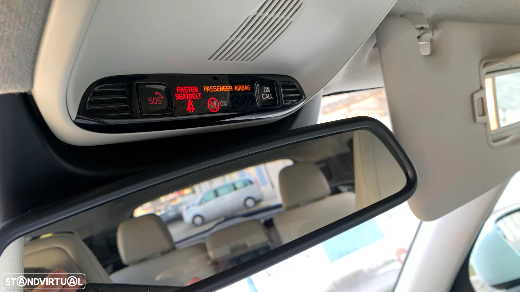 Volvo XC 40 2.0 D3 Momentum Plus Geartronic - 37