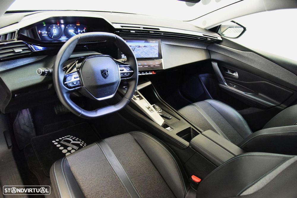 Peugeot 308 SW 1.2 PureTech Allure EAT8 - 14